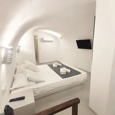 Center Lovely * Fira (Santorini)