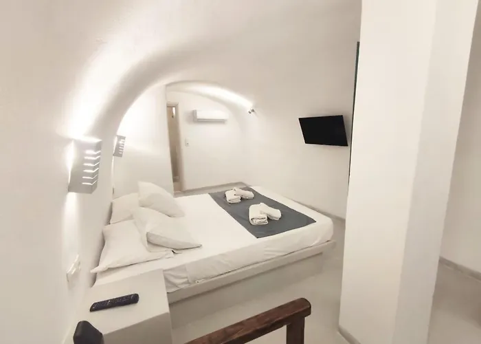 Center Lovely * Fira (Santorini)